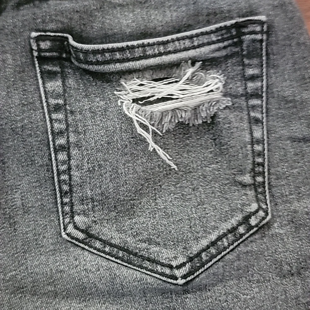 Free People We The Free Black Grey Denim Shorts 26 Curvy *Free With Purchase* - Picture 5 of 7